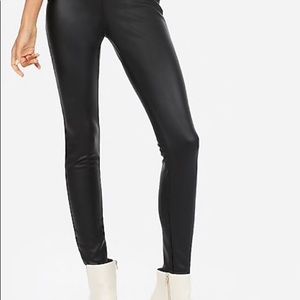 Express wet look faux leather legging